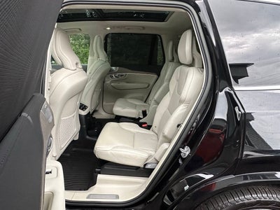 2023 Volvo XC90 Recharge T8 Ultimate Bright Theme 6P eAWD 6 Passenger 4dr SUV