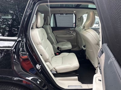 2023 Volvo XC90 Recharge T8 Ultimate Bright Theme 6P eAWD 6 Passenger 4dr SUV
