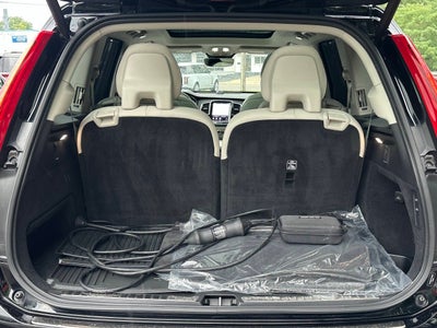 2023 Volvo XC90 Recharge T8 Ultimate Bright Theme 6P eAWD 6 Passenger 4dr SUV
