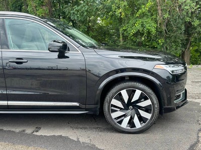 2023 Volvo XC90 Recharge T8 Ultimate Bright Theme 6P eAWD 6 Passenger 4dr SUV