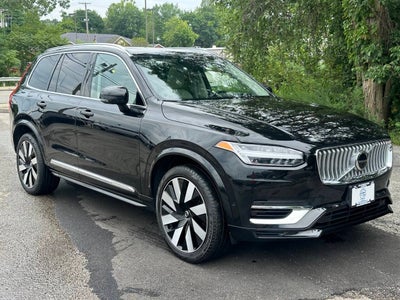 2023 Volvo XC90 Recharge T8 Ultimate Bright Theme 6P eAWD 6 Passenger 4dr SUV