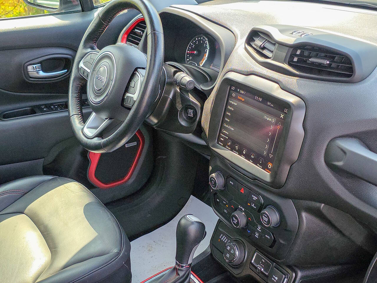 2021 Jeep Renegade Trailhawk 4x4 4dr SUV
