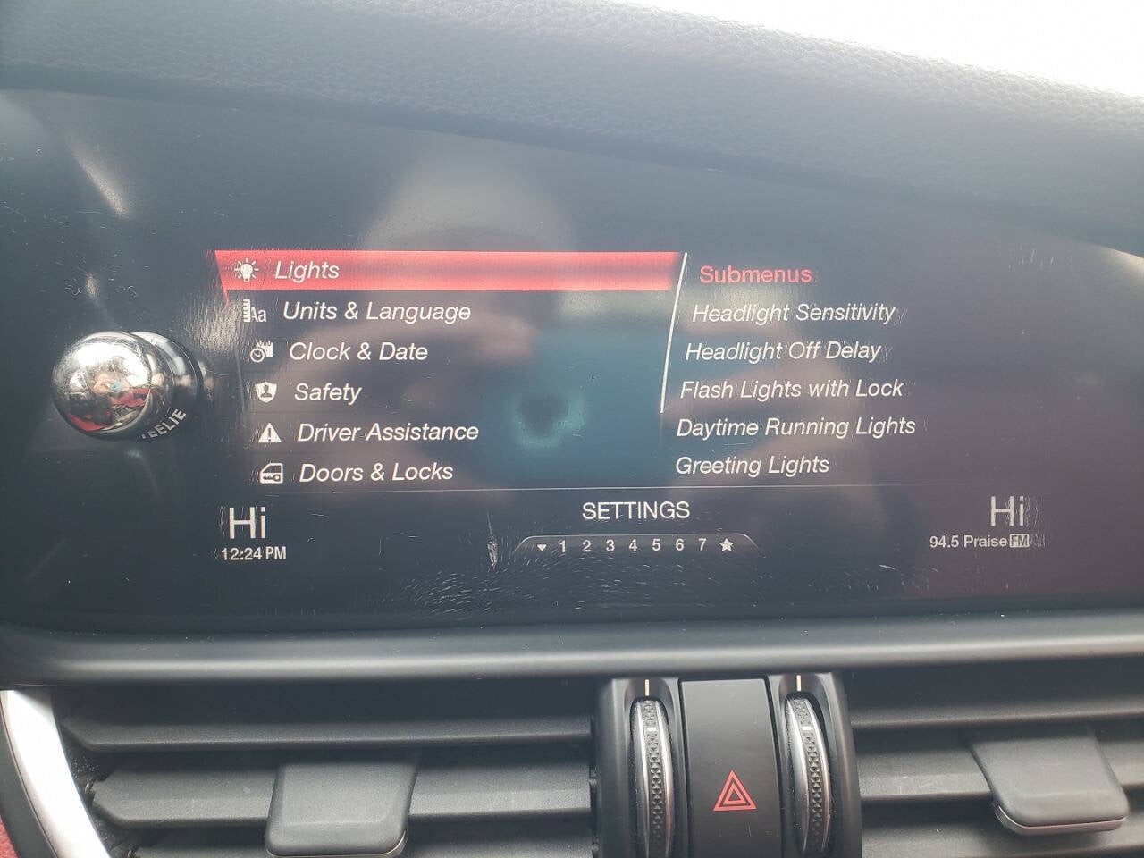 2017 Alfa Romeo Giulia Ti AWD 4dr Sedan