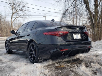 2017 Alfa Romeo Giulia Ti AWD 4dr Sedan