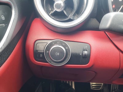 2017 Alfa Romeo Giulia Ti AWD 4dr Sedan