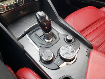 2017 Alfa Romeo Giulia Ti AWD 4dr Sedan