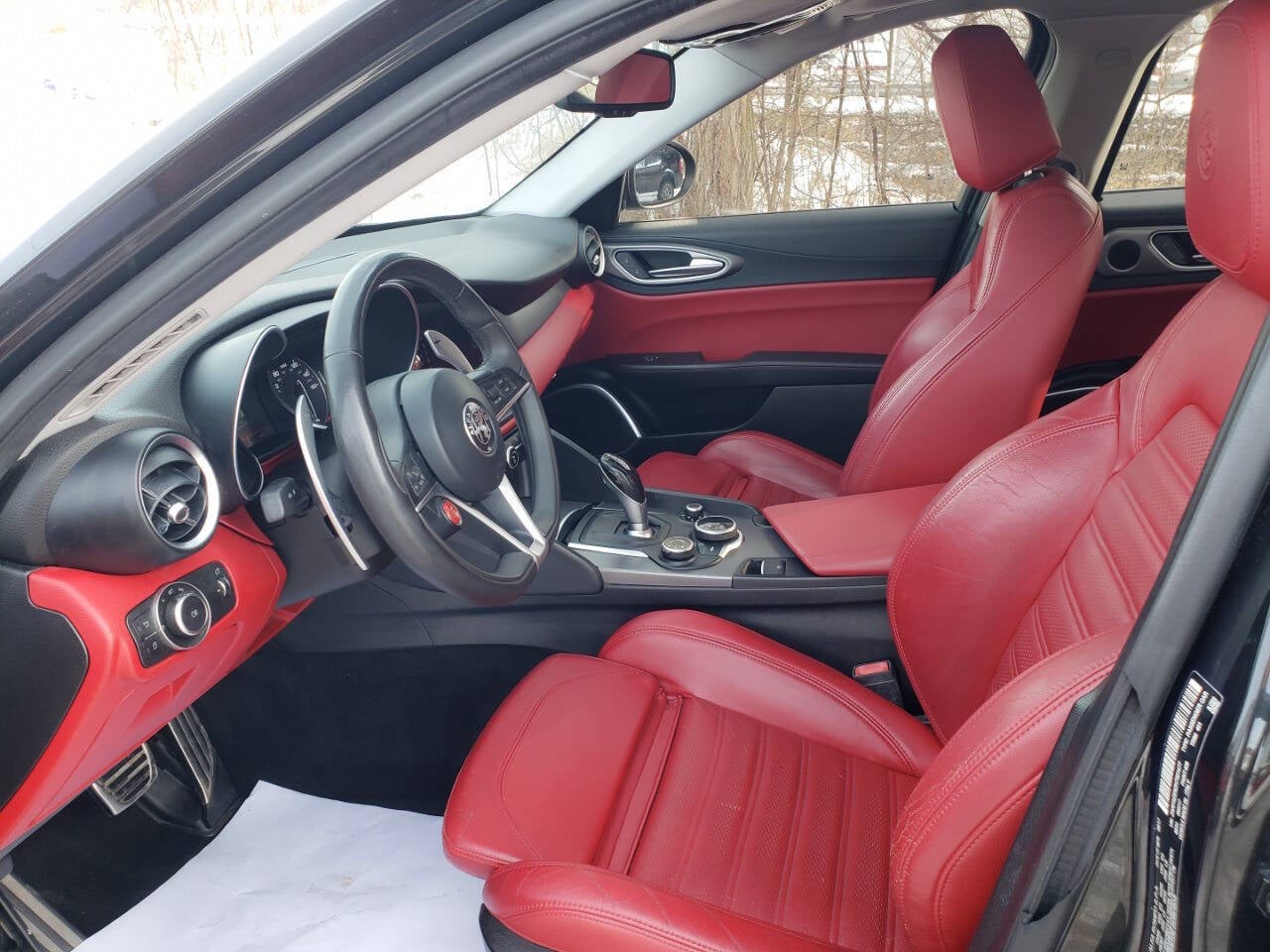 2017 Alfa Romeo Giulia Ti AWD 4dr Sedan