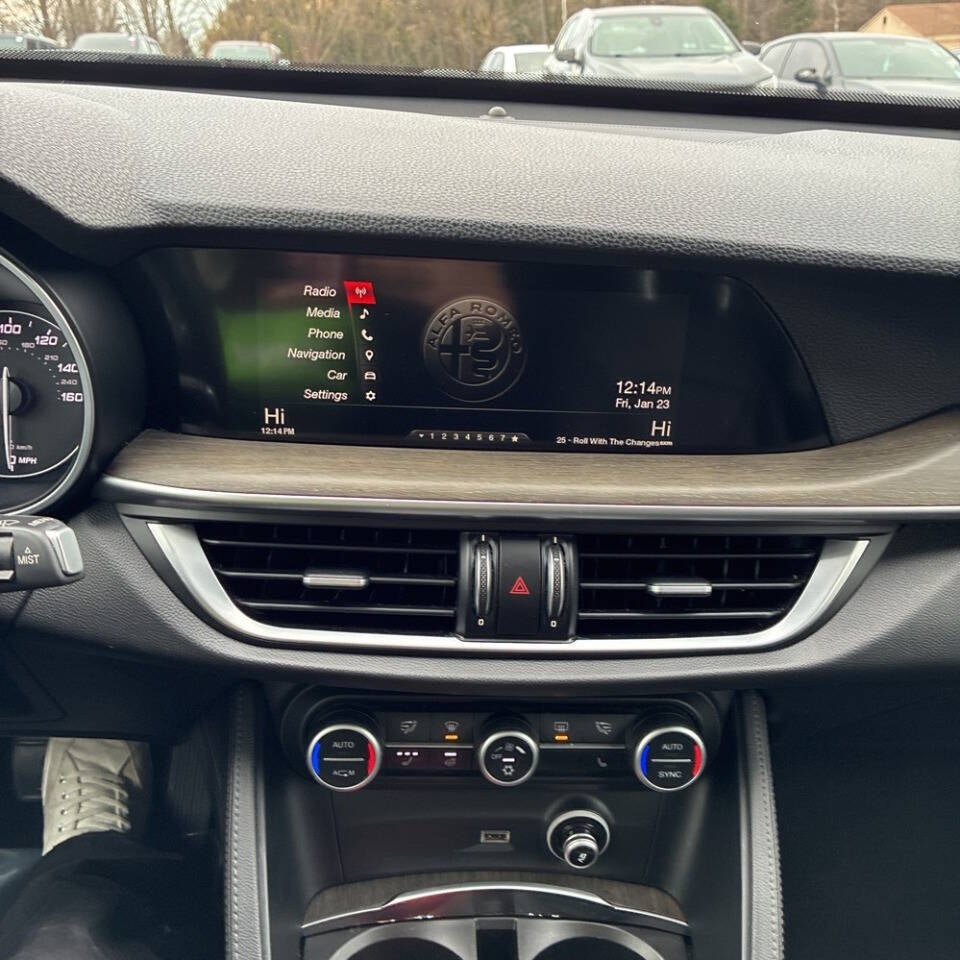 2018 Alfa Romeo Stelvio Ti AWD 4dr Crossover