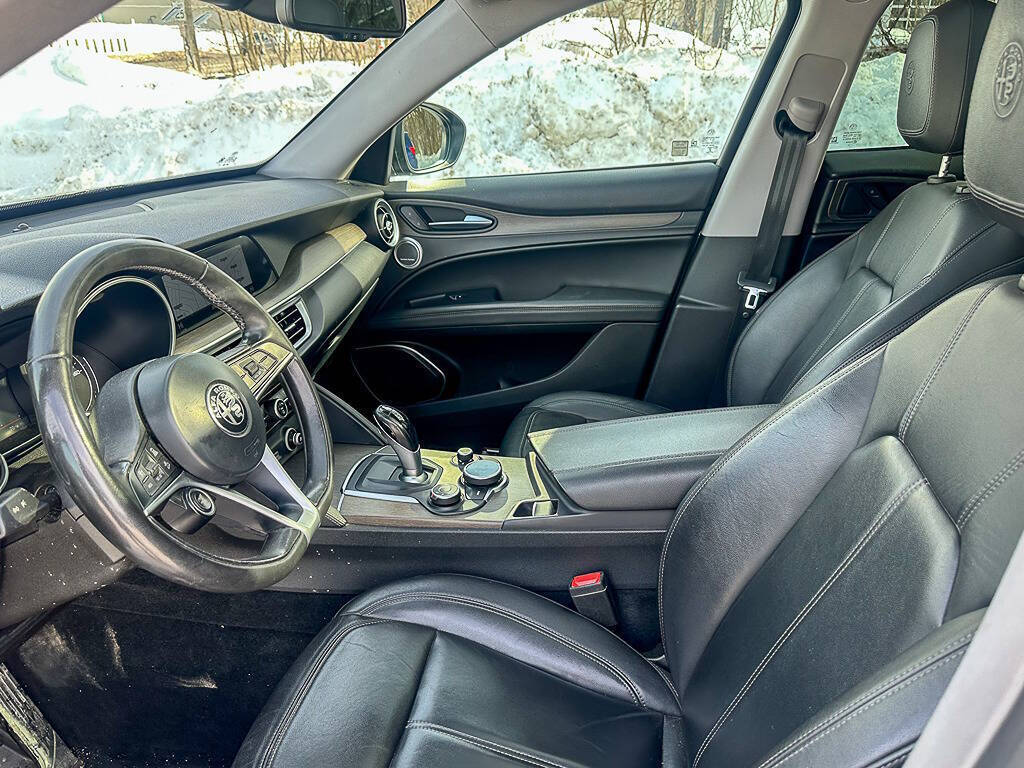 2018 Alfa Romeo Stelvio Ti AWD 4dr Crossover