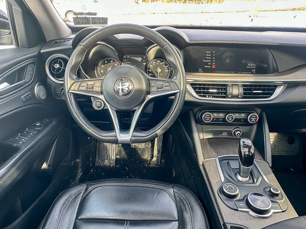 2018 Alfa Romeo Stelvio Ti AWD 4dr Crossover