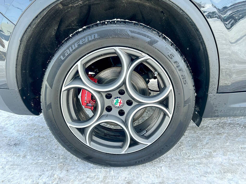 2018 Alfa Romeo Stelvio Ti AWD 4dr Crossover