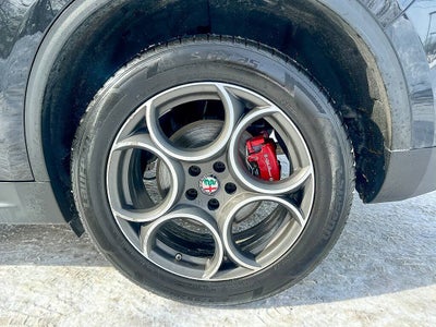 2018 Alfa Romeo Stelvio Ti AWD 4dr Crossover